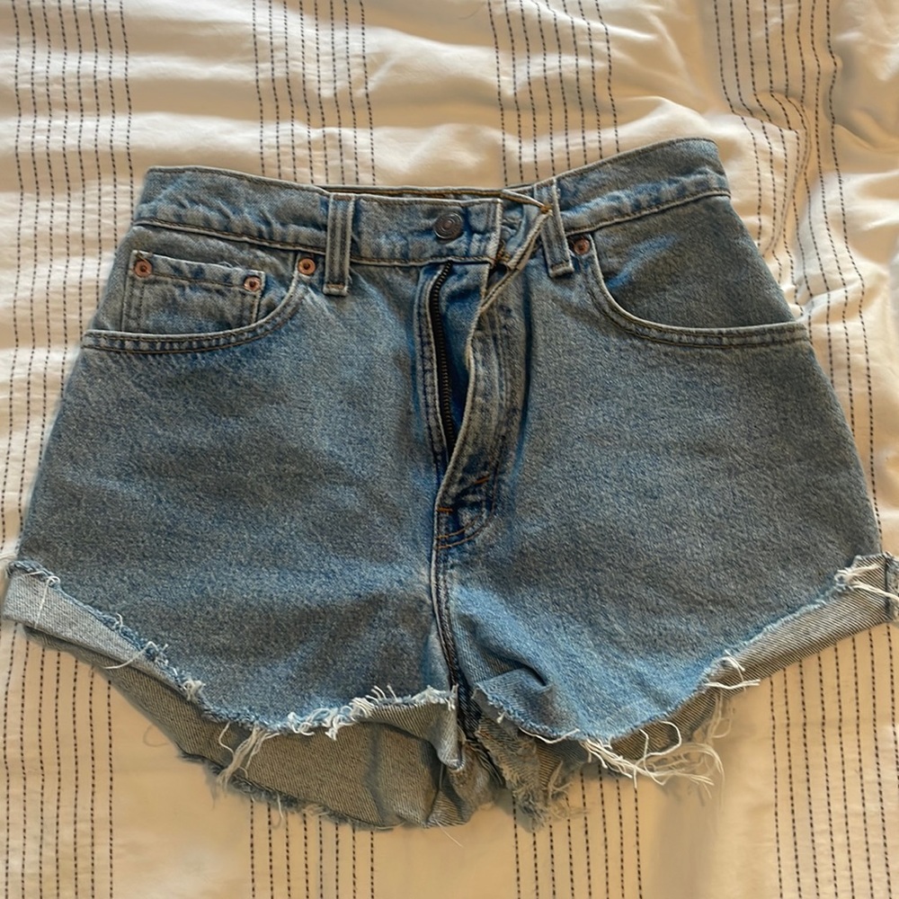 Vintage Levi’s shorts